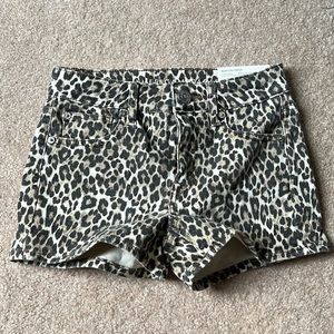 BNWT AMERICAN EAGLE CHEETAH LEOPARD PRINT HIGH RISE SHORTS